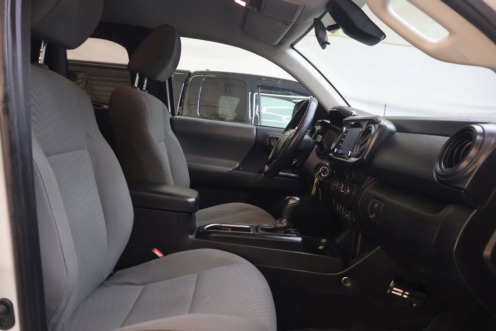 Used 2021 Toyota Tacoma SR image 10