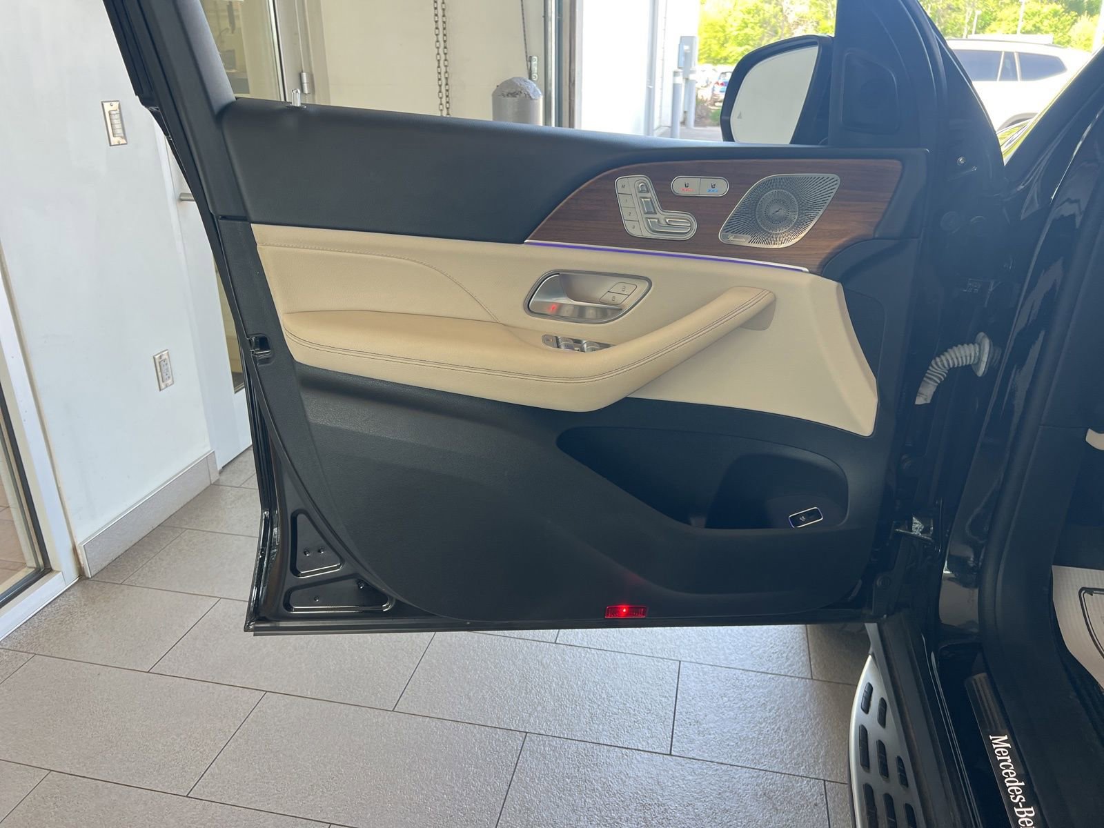 Used 2022 Mercedes-Benz GLE 350 image 26