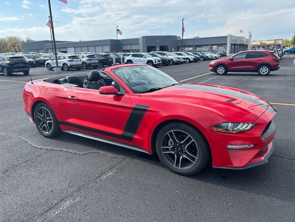 Used 2020 Ford Mustang Premium RWD image 5