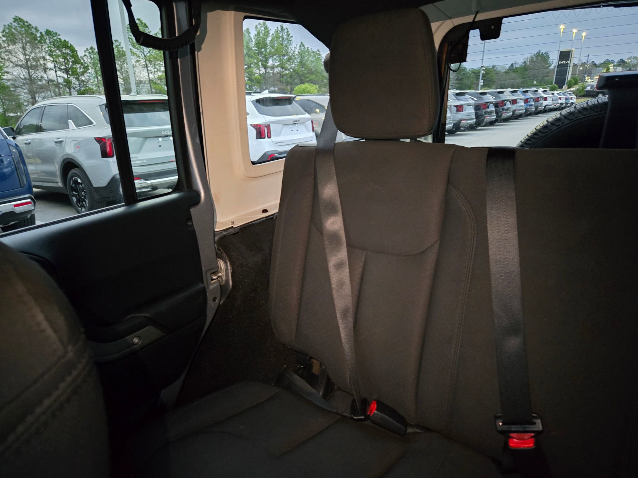 Used 2016 Jeep Wrangler Unlimited Sport w/ Quick Order Package 24S image 12