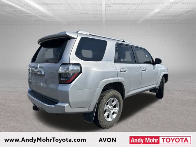 Used 2014 Toyota 4Runner SR5 AWD/4WD image 8