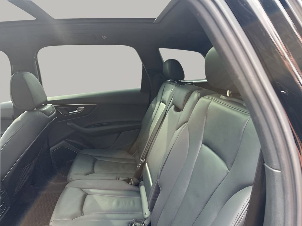 Used 2021 Audi Q7 2.0T Premium Plus image 17