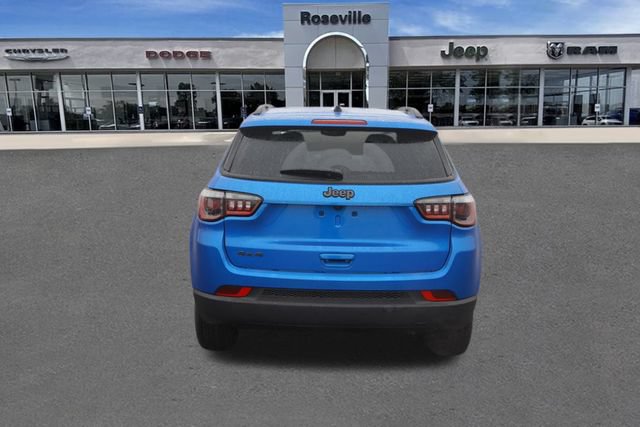New 2026 Jeep Compass Latitude AWD/4WD image 4