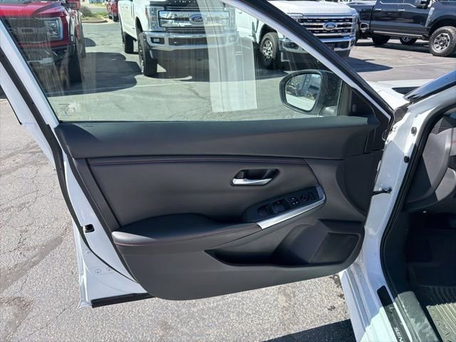 Used 2024 Nissan Sentra SR image 19