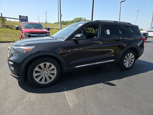 Used 2022 Ford Explorer Limited w/ Equipment Group 301A image 9
