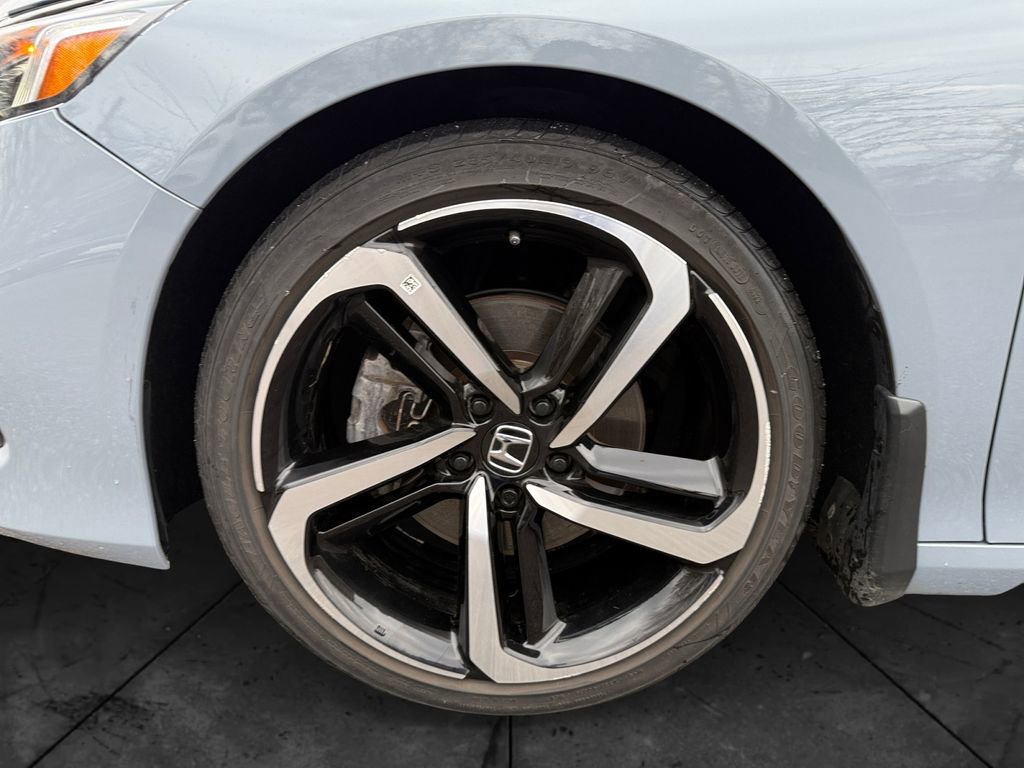 Used 2022 Honda Accord Sport image 14