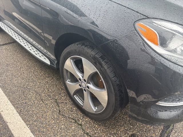 Used 2017 Mercedes-Benz GLE 350 4MATIC w/ Premium 1 Package image 3