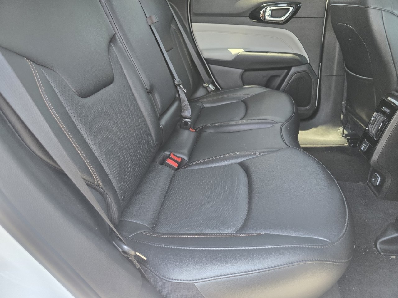 Used 2022 Jeep Compass Limited AWD/4WD image 20