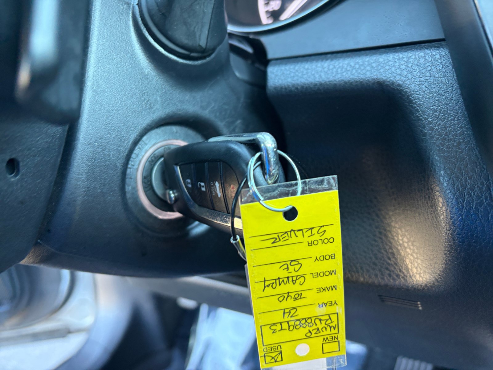Used 2024 Toyota Camry SE FWD image 20
