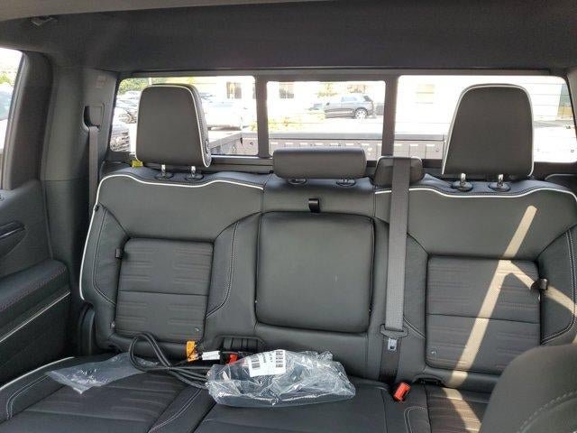New 2026 GMC Sierra 1500 AT4X AWD/4WD image 9