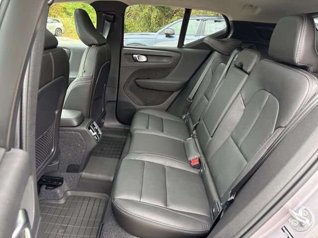 New 2026 Volvo XC40 B5 Plus w/ Protection Package Premier AWD/4WD image 12