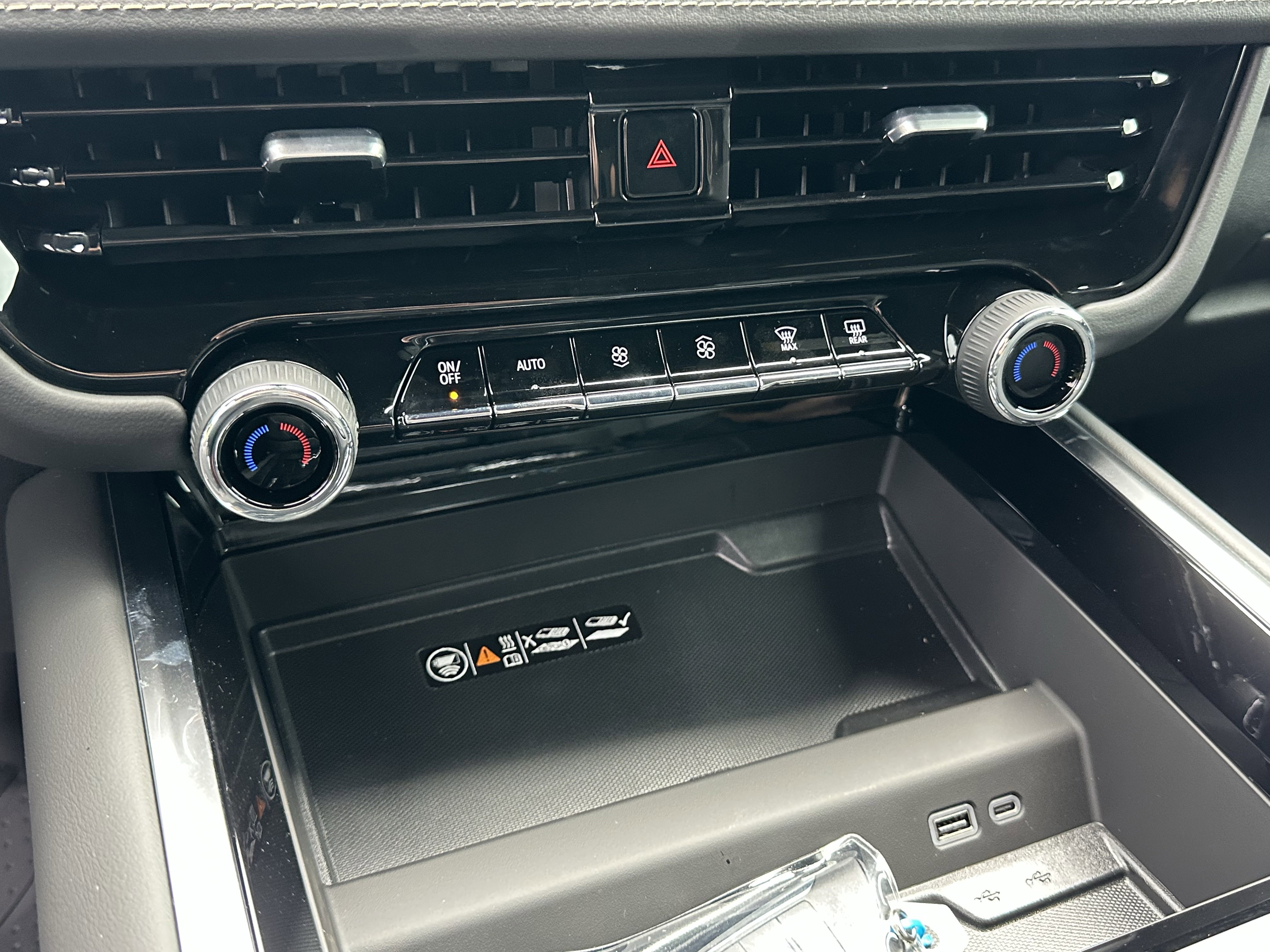 New 2026 Chevrolet Tahoe Premier image 23