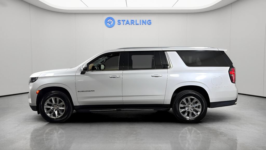 Certified 2021 Chevrolet Suburban Premier w/ Premium Package RWD image 3