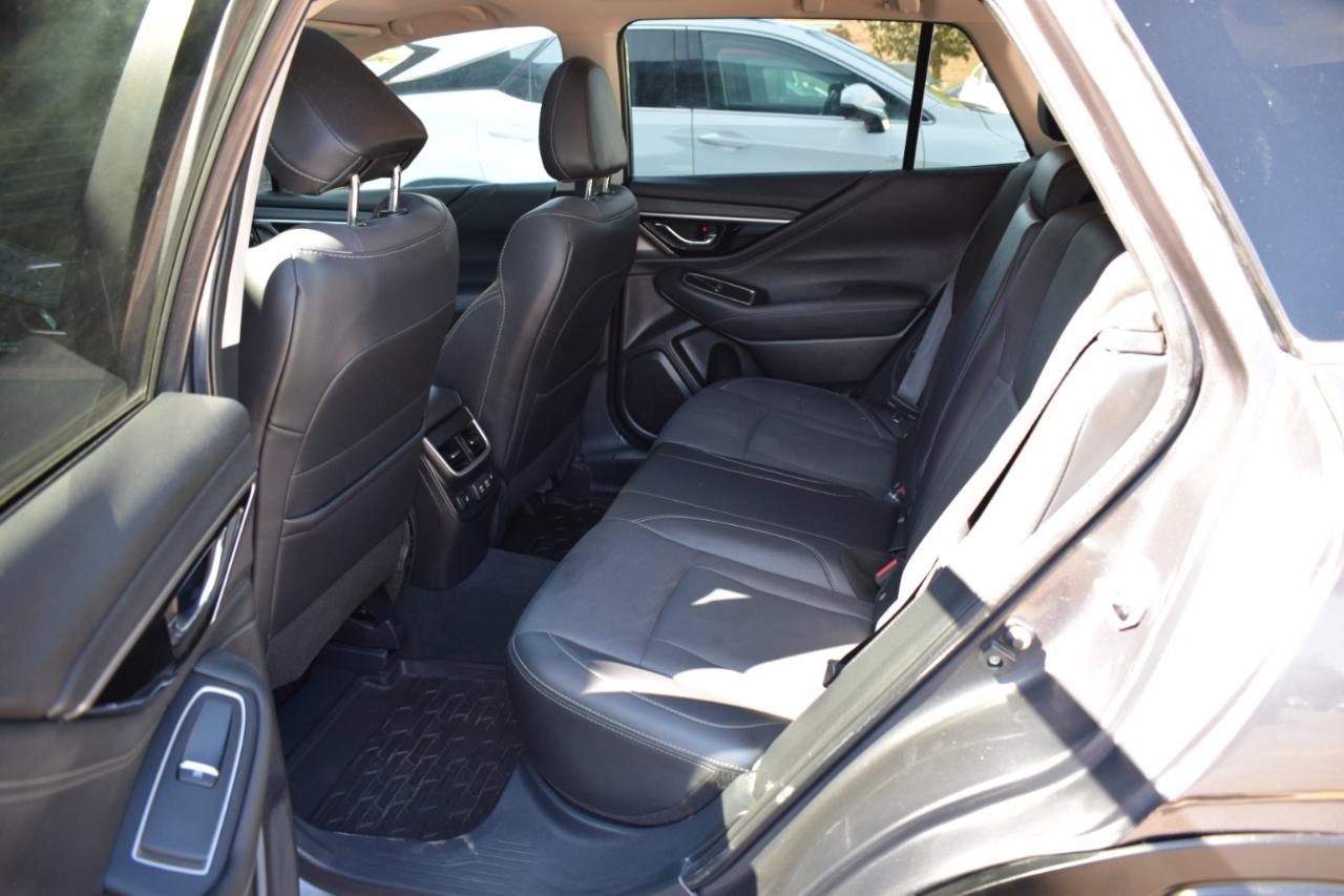 Used 2022 Subaru Outback Limited AWD/4WD image 38