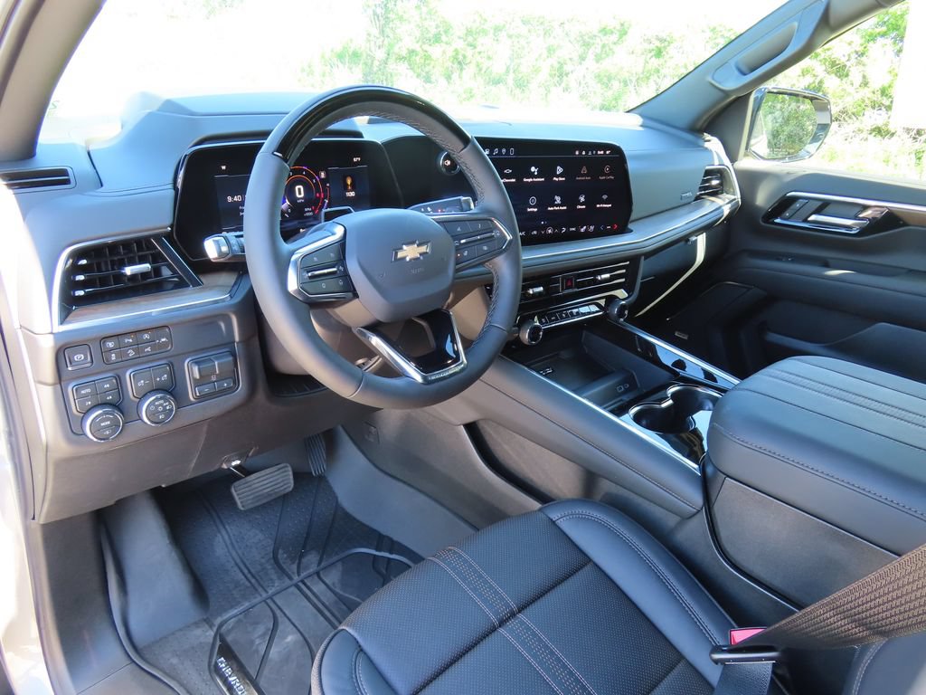 New 2026 Chevrolet Suburban High Country AWD/4WD image 24