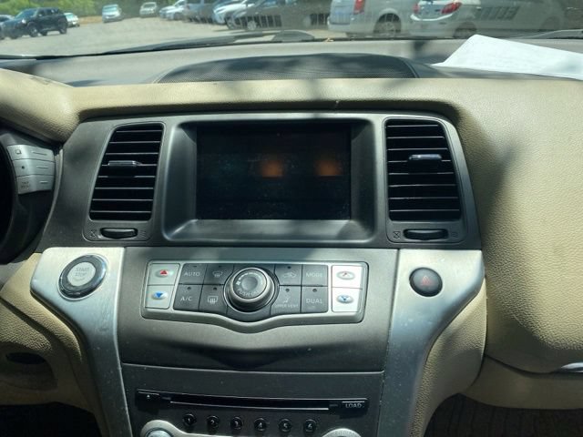 Used 2011 Nissan Murano S AWD/4WD image 24