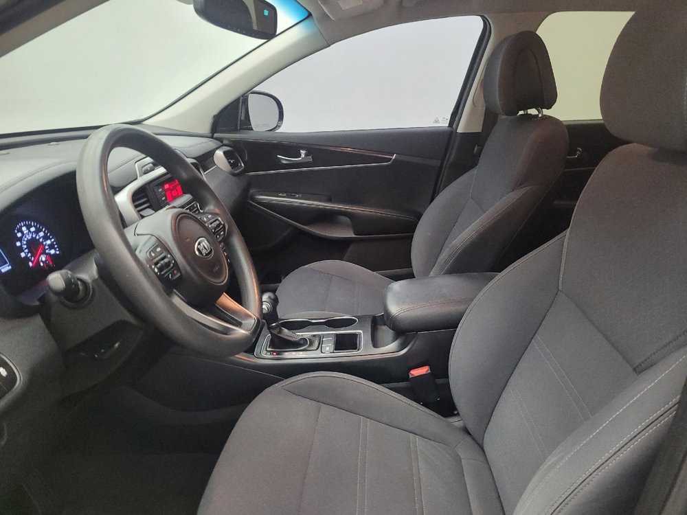 Used 2016 Kia Sorento L image 17
