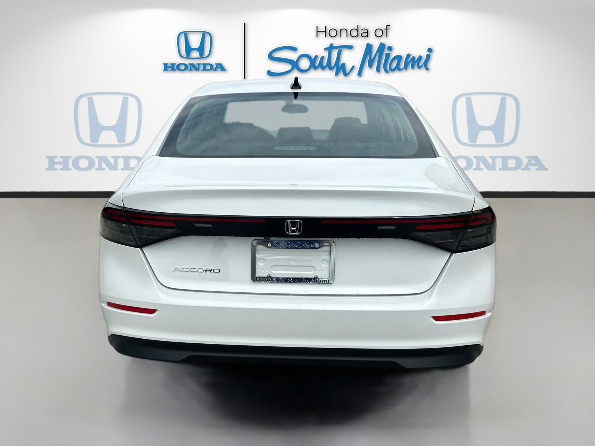 New 2025 Honda Accord SE image 5