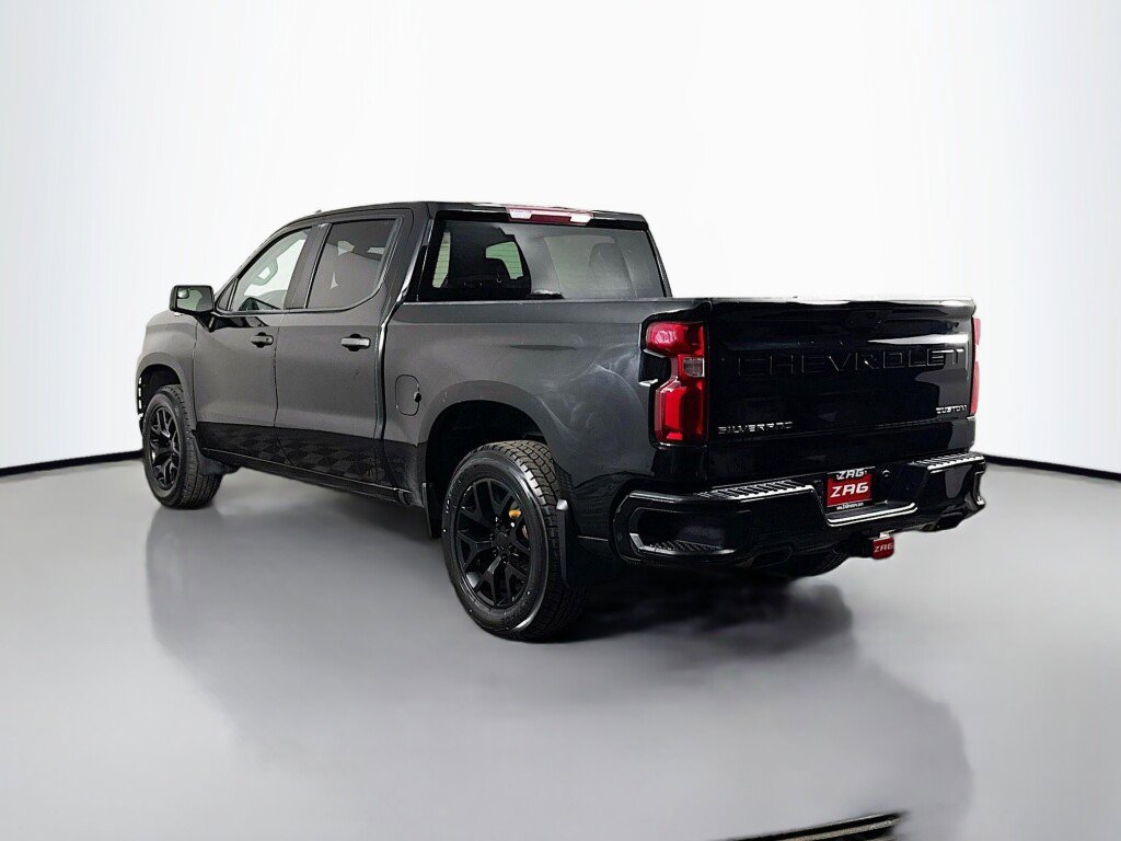 Used 2020 Chevrolet Silverado 1500 Custom image 3