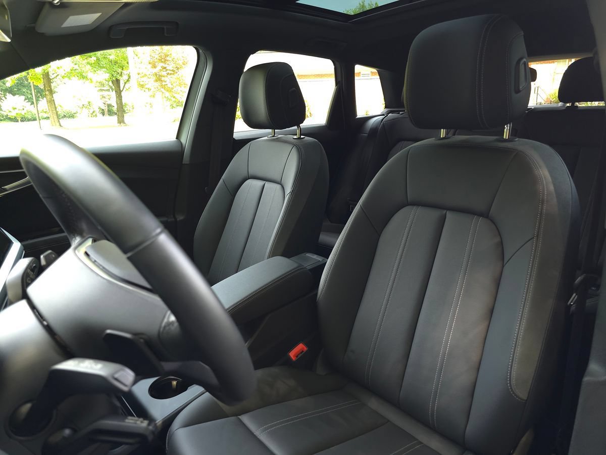 Used 2026 Audi Q4 e-tron Premium w/ Convenience Package AWD/4WD image 13