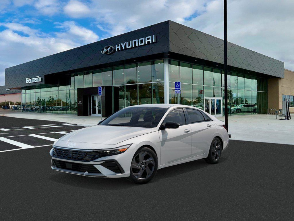 New 2026 Hyundai Elantra SEL Sport FWD image 1