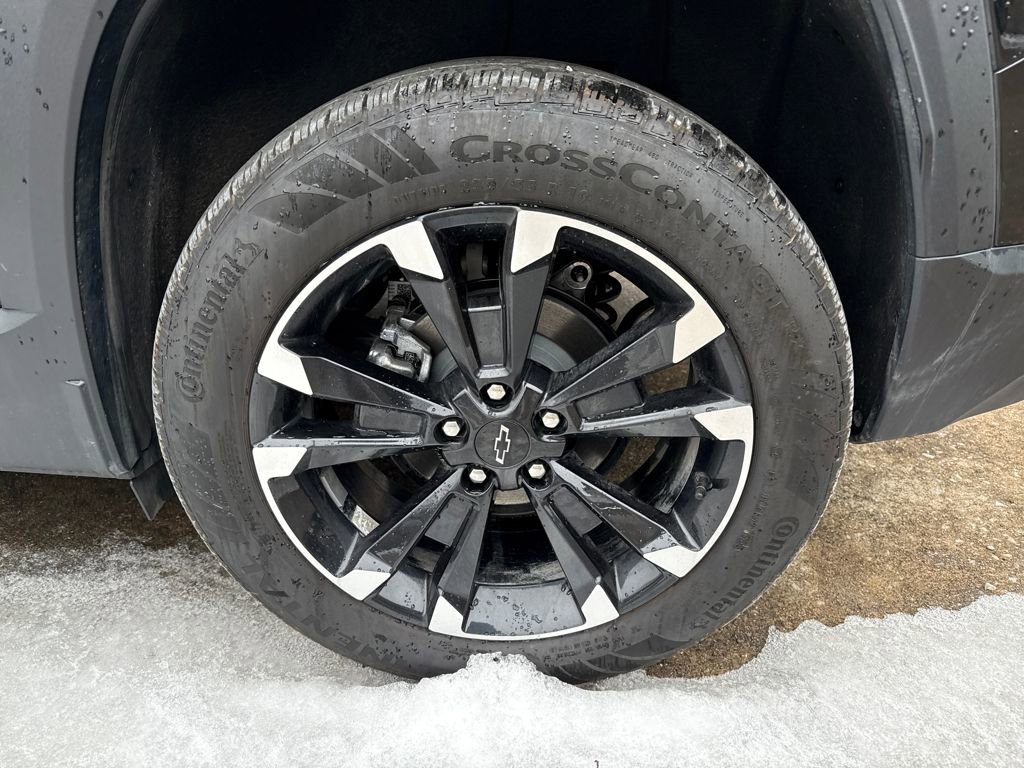 Used 2026 Chevrolet Equinox RS image 7