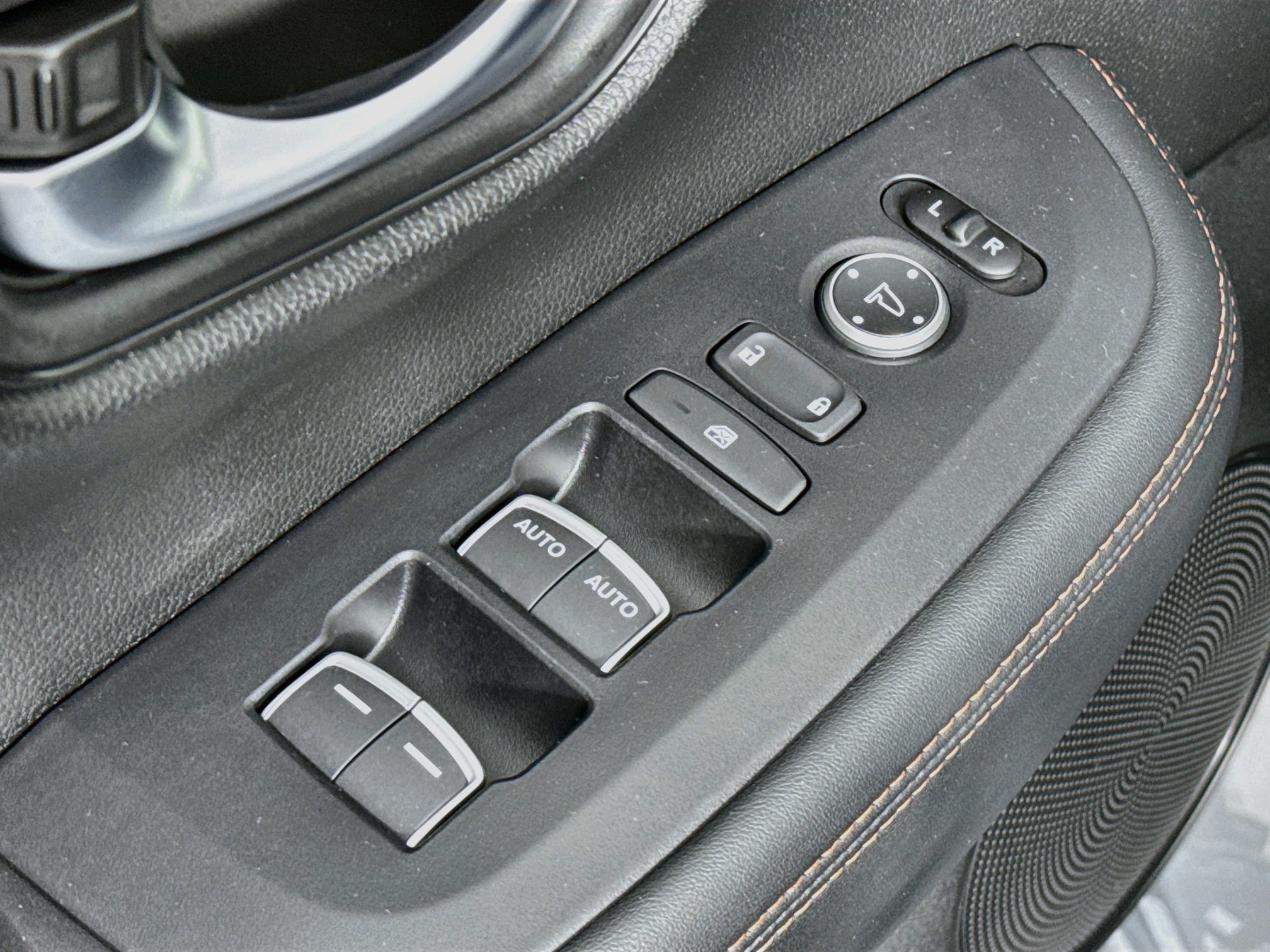 Certified 2024 Honda HR-V Sport image 17