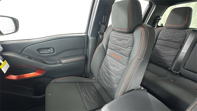 New 2026 Nissan Frontier PRO-4X w/ Pro-4x Convenience Package image 13