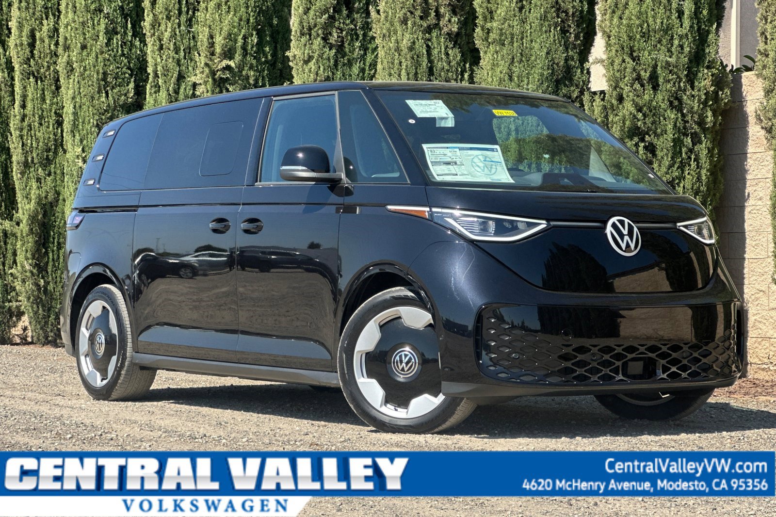 New 2025 Volkswagen ID. Buzz Pro S