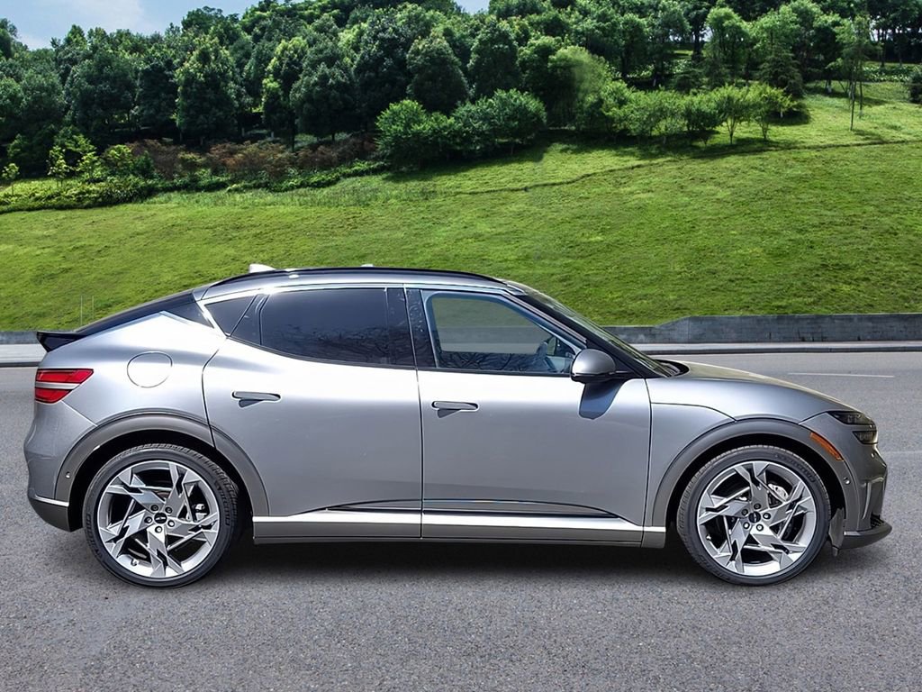 Used 2023 Genesis GV60 Performance image 5