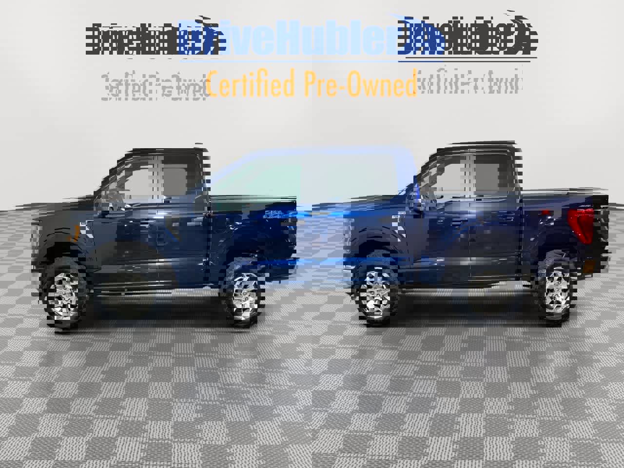 Used 2023 Ford F150 XLT image 5