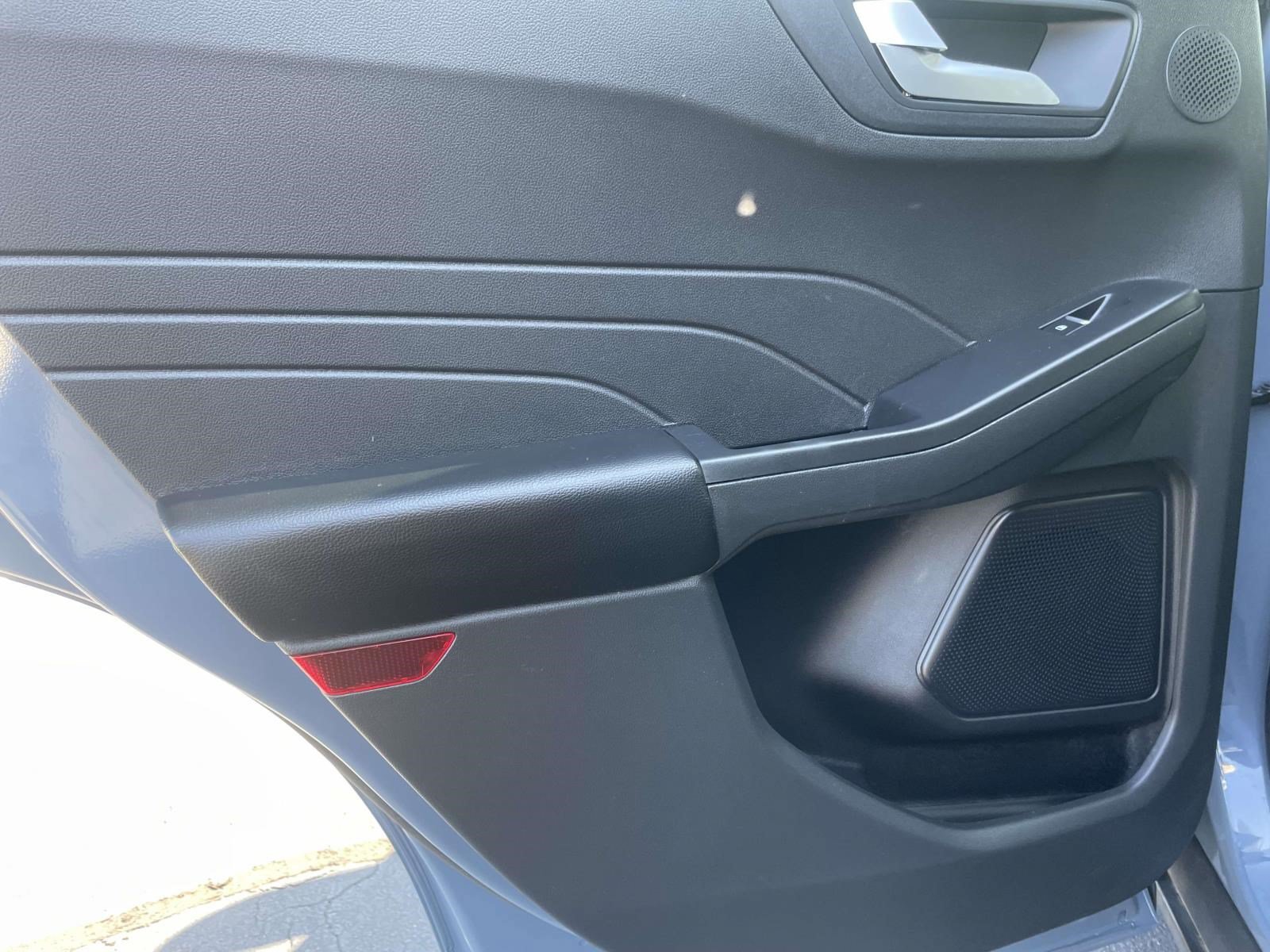 Used 2023 Ford Escape Active w/ Tech Pack #2 FWD image 14