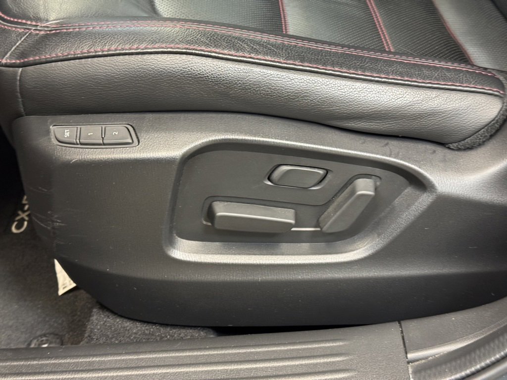 Used 2024 MAZDA CX-5 Carbon Edition image 11