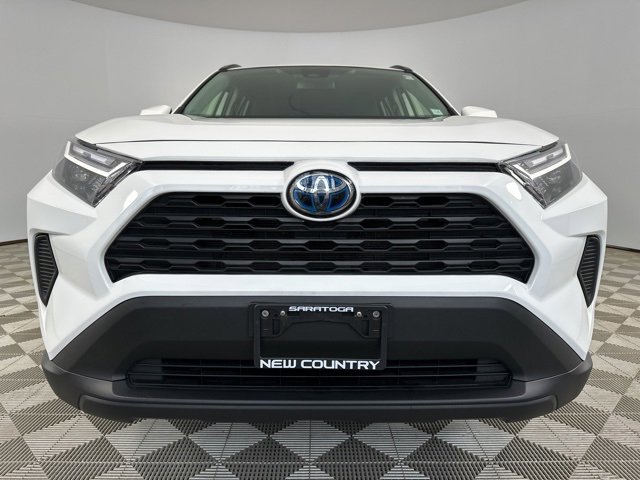 Used 2023 Toyota RAV4 LE image 2
