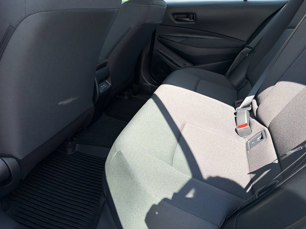 Used 2026 Toyota Corolla LE FWD image 25