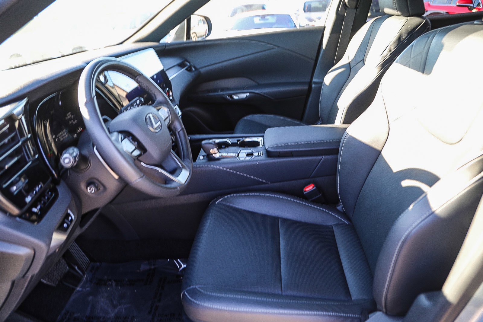 Used 2025 Lexus RX 350 image 17