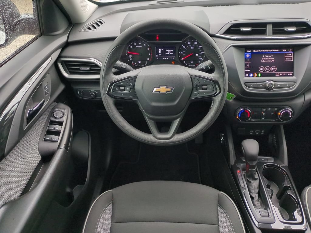 Used 2023 Chevrolet TrailBlazer LS FWD image 18