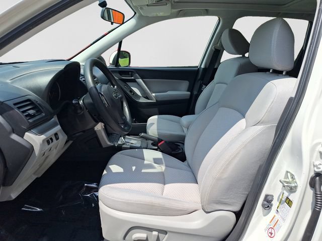 Used 2014 Subaru Forester 2.5i Premium w/ All-Weather Package AWD/4WD image 11