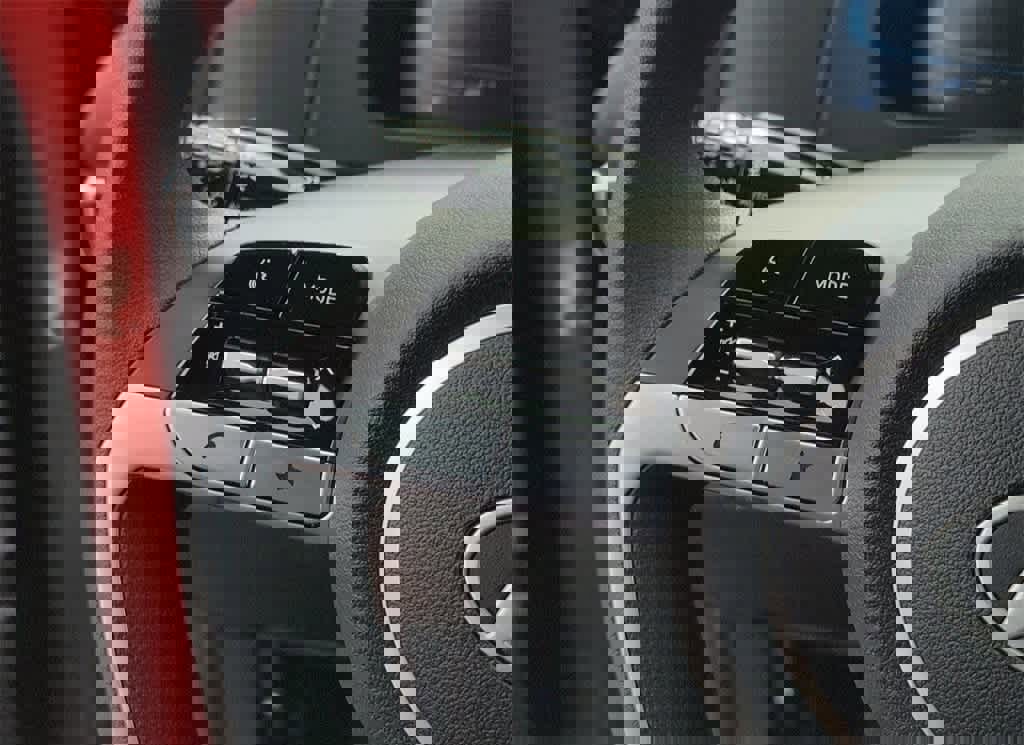 New 2025 Hyundai Elantra SE image 25