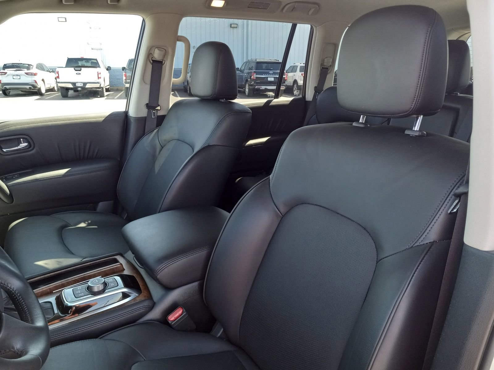 Used 2024 Nissan Armada SL image 13