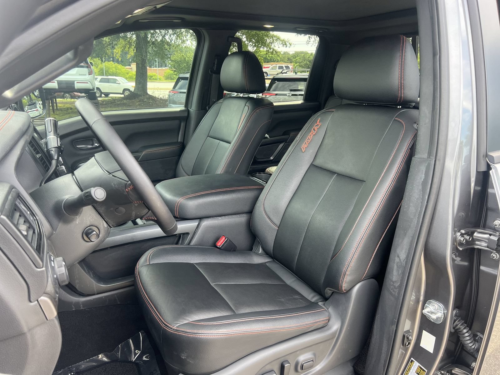 Certified 2024 Nissan Titan PRO-4X w/ Pro-4x Convenience Package AWD/4WD image 20