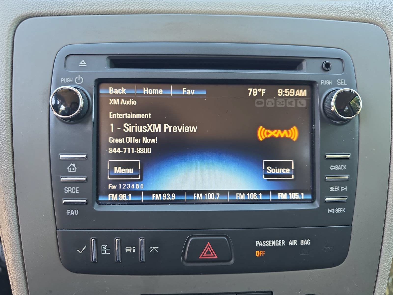 Used 2015 Chevrolet Traverse LS FWD image 23
