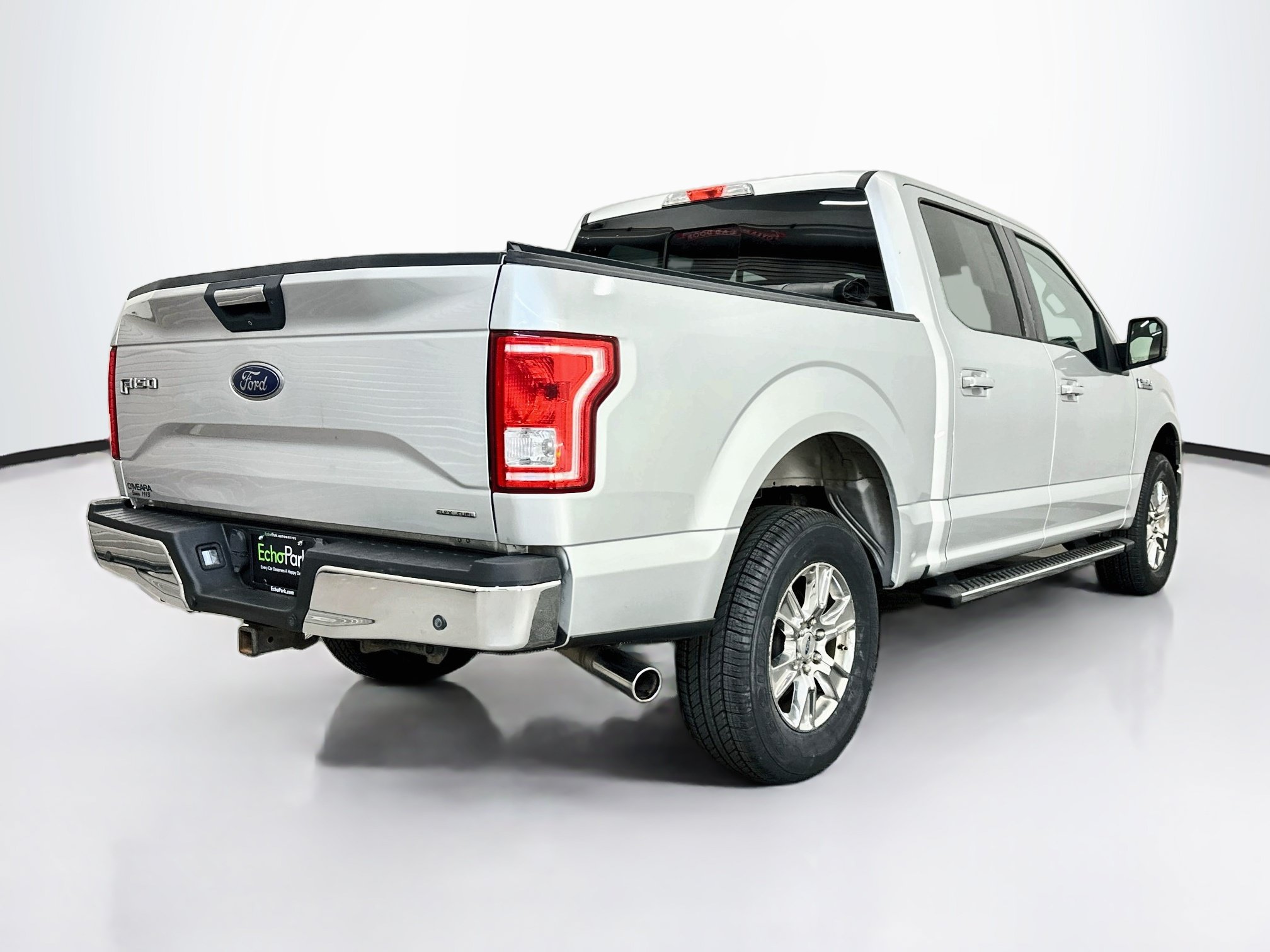 Used 2016 Ford F150 XLT w/ Equipment Group 302A Luxury AWD/4WD image 9