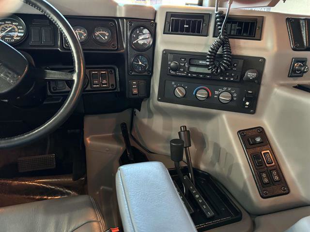 Used 1997 HUMMER H1 4-Door Wagon image 20