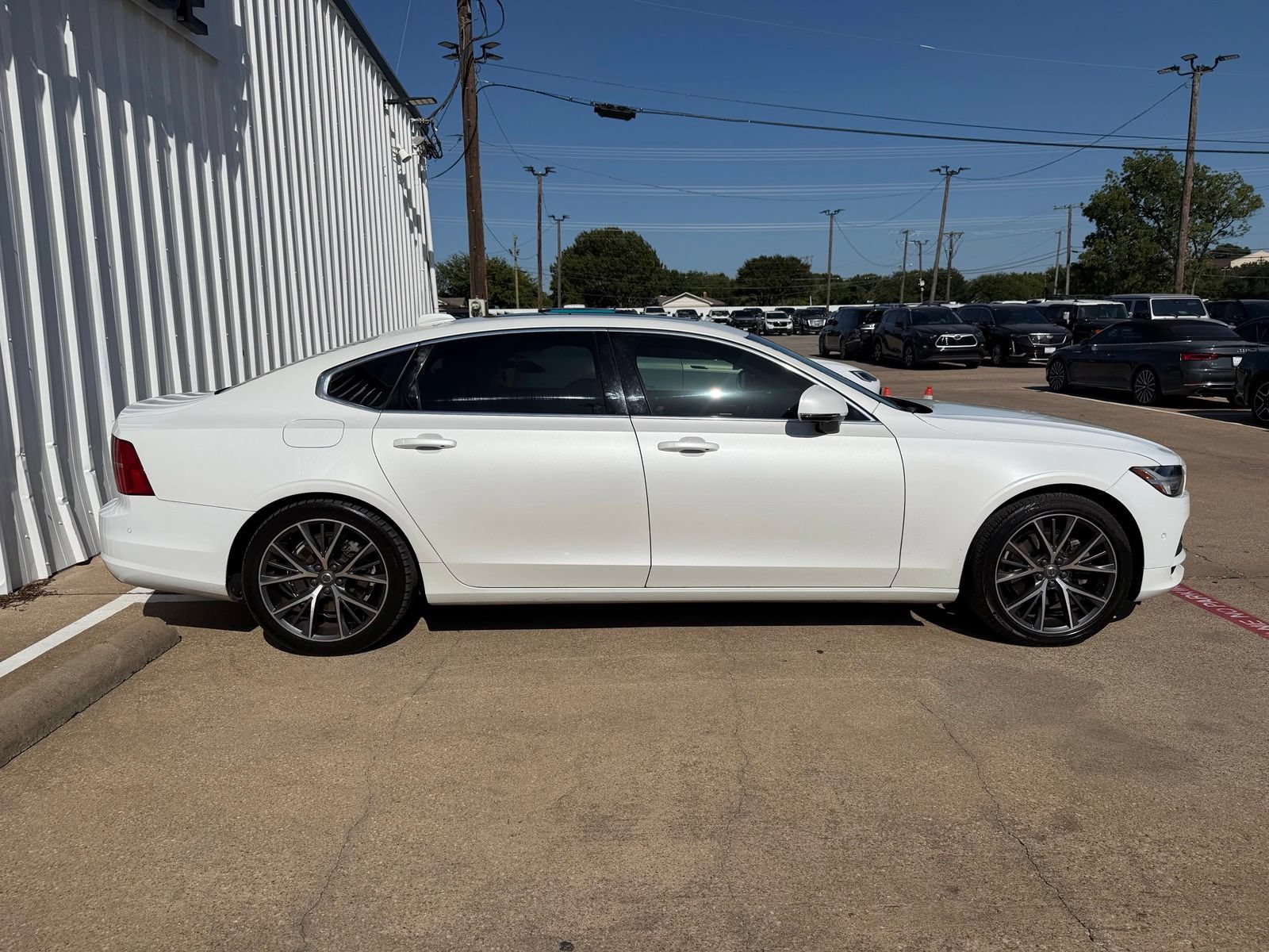 Used 2018 Volvo S90 T5 Momentum w/ Convenience Package AWD/4WD image 8