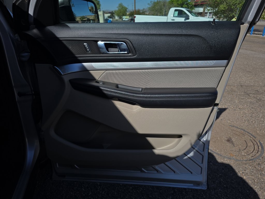 Used 2018 Ford Explorer 4WD image 23