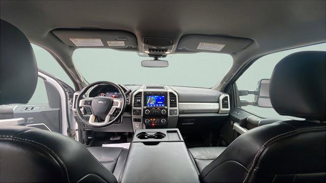 Used 2021 Ford F350 Lariat w/ Chrome Package image 23