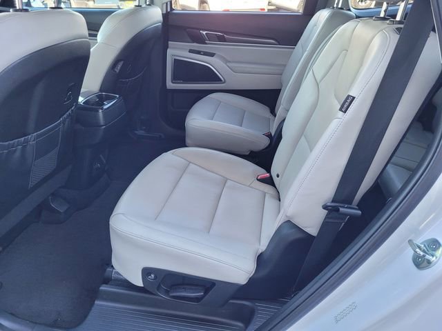 Used 2023 Kia Telluride S w/ S Sunroof Package FWD image 16