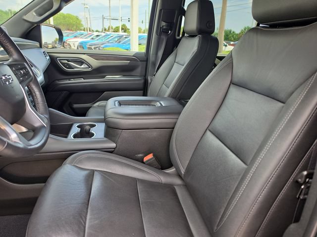 Used 2022 Chevrolet Suburban Z71 w/ Luxury Package AWD/4WD image 16