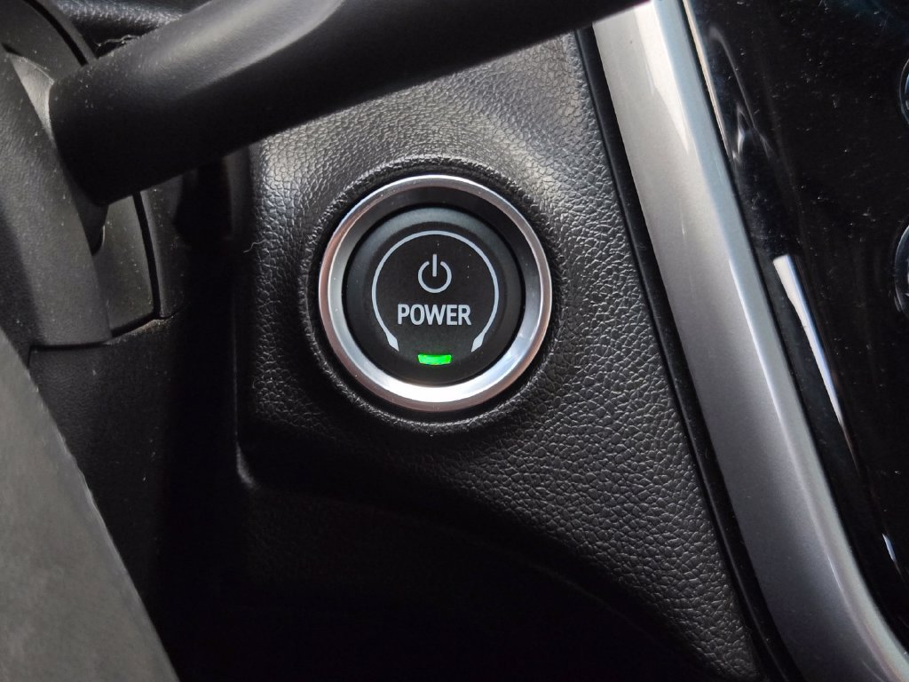 Used 2022 Chevrolet Bolt LT FWD image 21